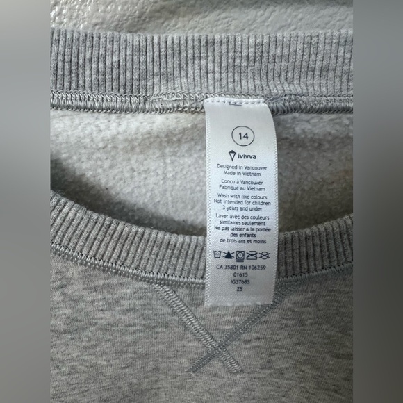 Ivivva by Lululemon Size 14 Heather Gray pullover Crewneck Sweatshirt - Picture 4 of 5